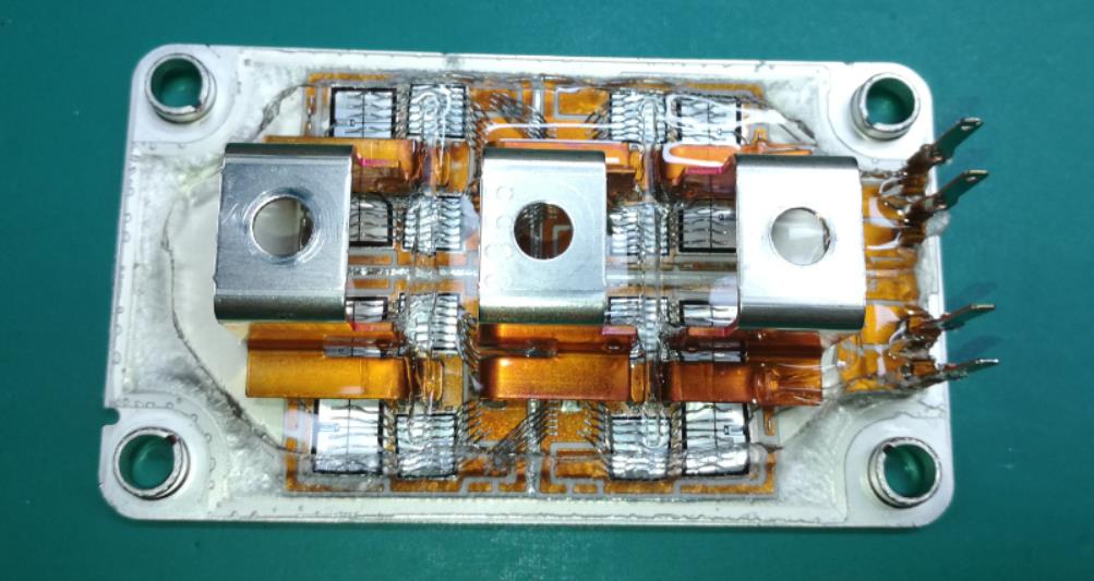 IGBT半导体与MOS管、三极管的区别