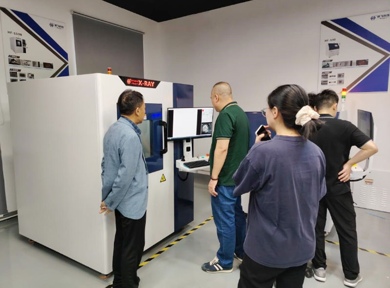 成都理工大学一行来访骅飞科技，共话产学研合作